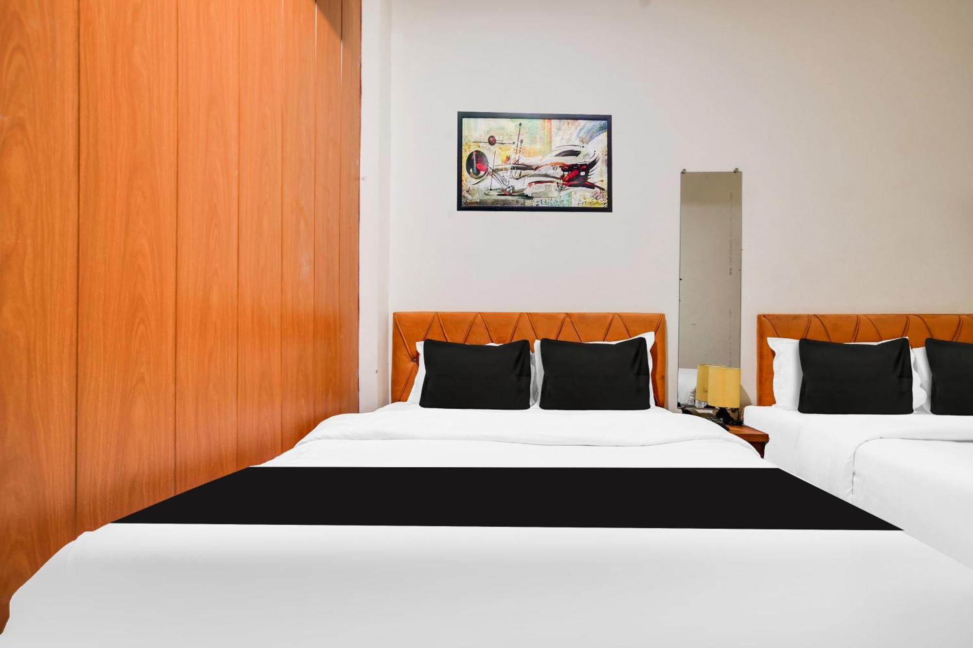 Hotel O Ujjain Near Hari Fatak エクステリア 写真